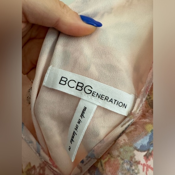 BCBGeneration Ruffle Maxi Dress in Light Pink size 2 - Picture 3 of 5